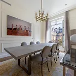Avenue Montaigne - Champs Elysees Lejlighed