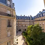 Lejlighed Avenue Montaigne - Champs Elysees