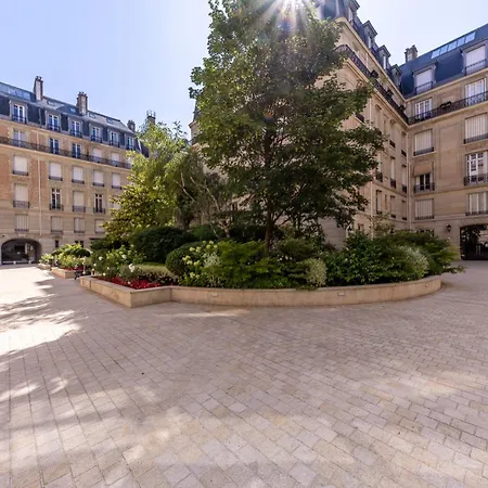 Avenue Montaigne - Champs Elysees Lejlighed