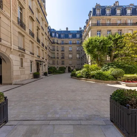 아파트 Avenue Montaigne - Champs Elysees 파리