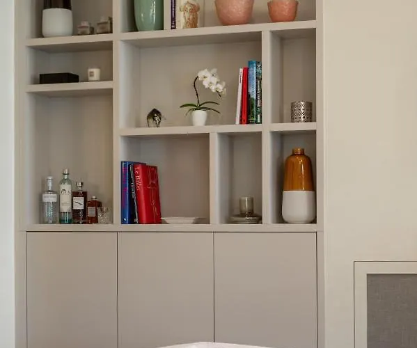 דירה Avenue Montaigne - Champs Elysees *