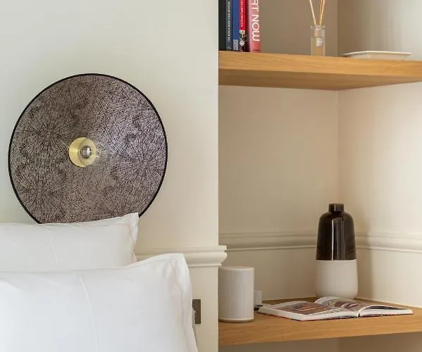 Avenue Montaigne - Champs Elysees דירה *