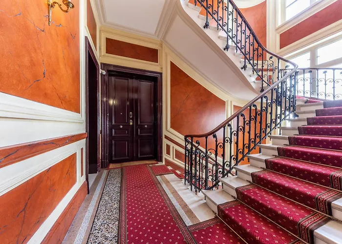 דירה Avenue Montaigne - Champs Elysees *