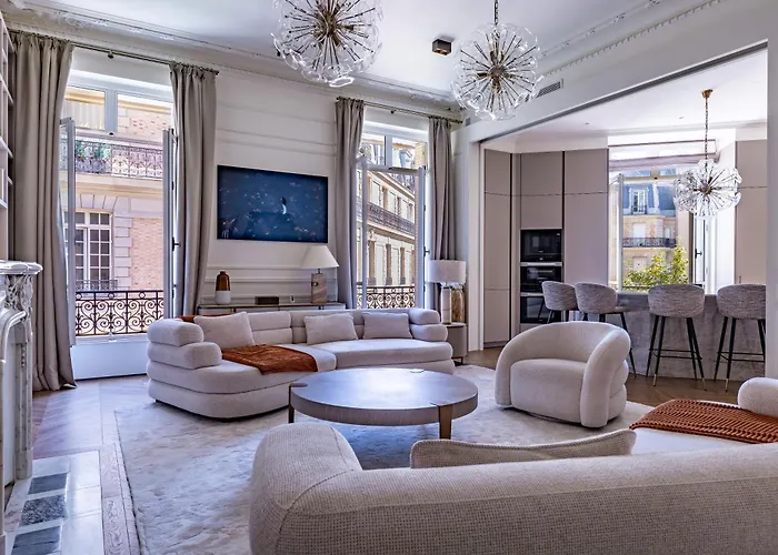 דירה Avenue Montaigne - Champs Elysees