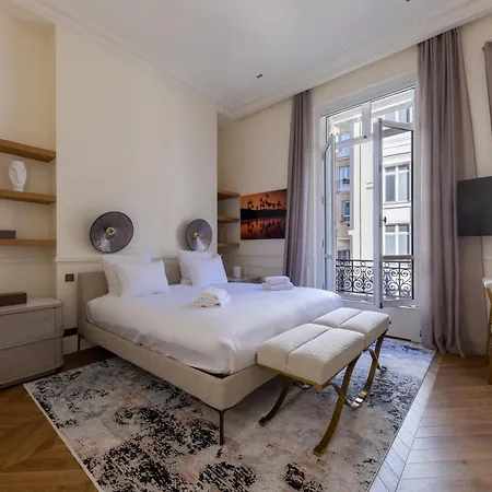 Апартаменты Avenue Montaigne - Champs Elysees
